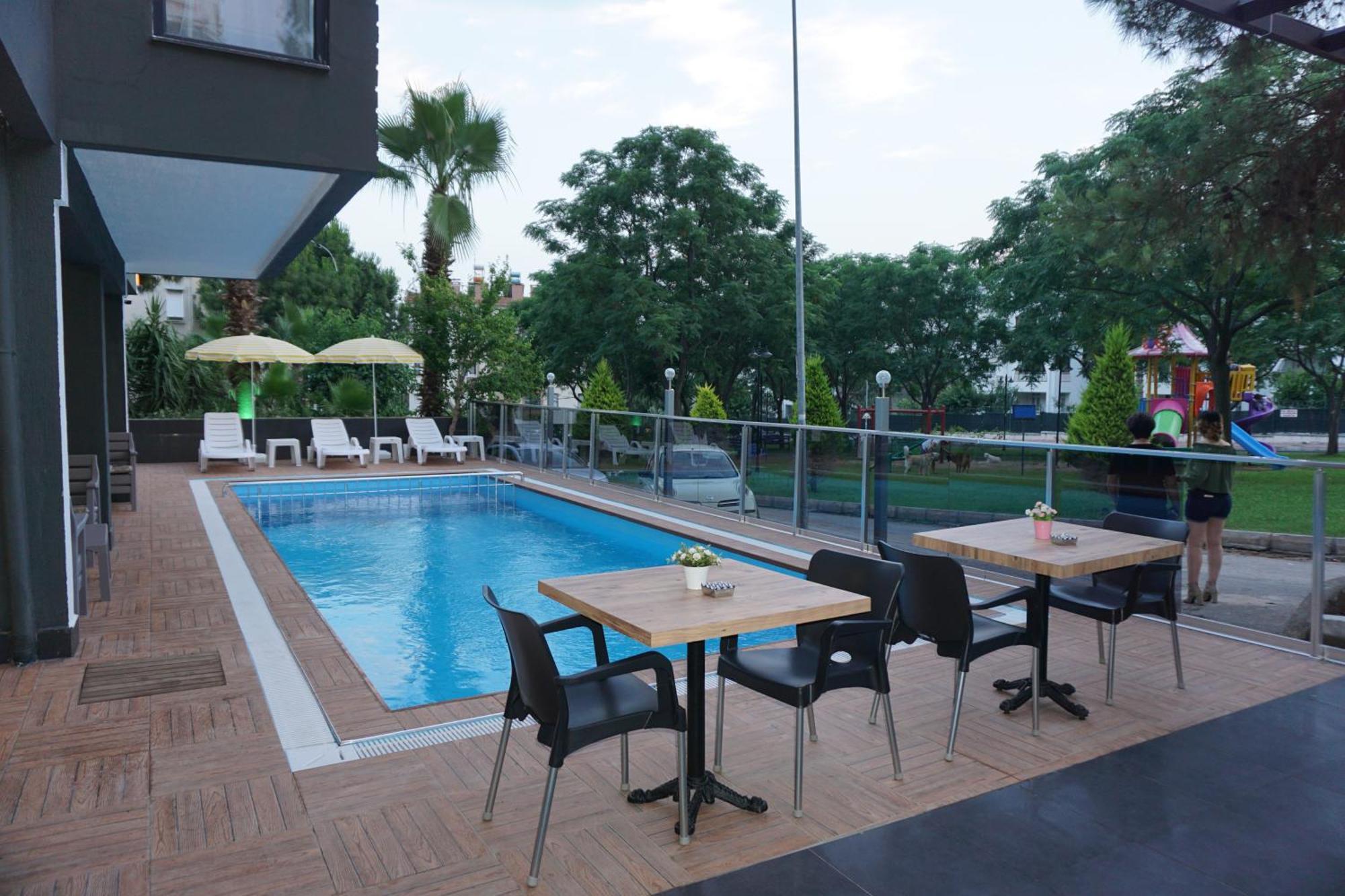 Ramona Otel 3*